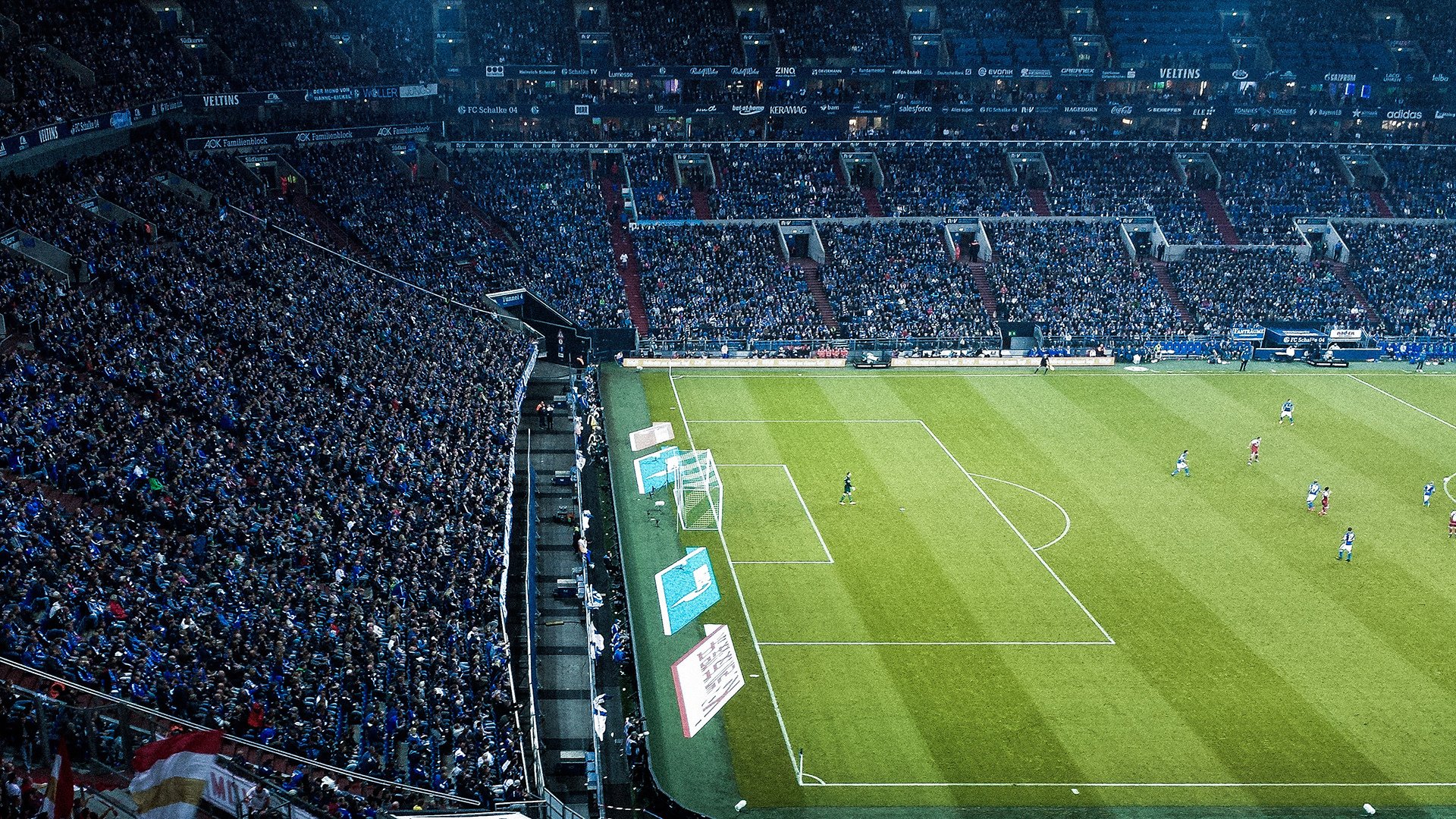 科维托娃连续二十场比赛得分超过重要助攻,TES不断突破!比赛高潮迭起